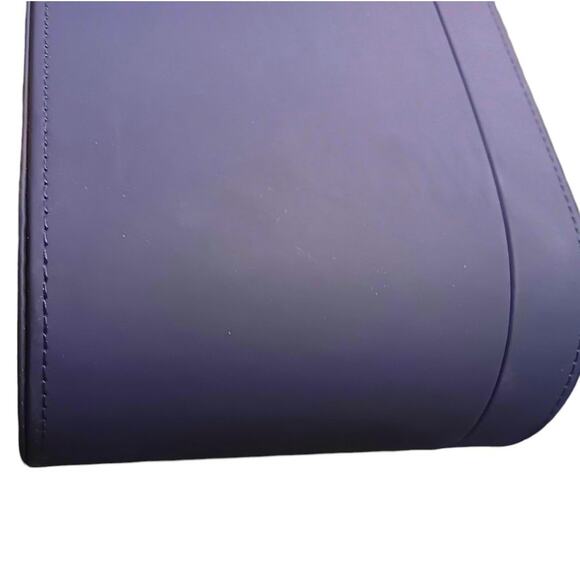 Dyson Hair Styling Case - Navy and Black - Picture 9 of 9